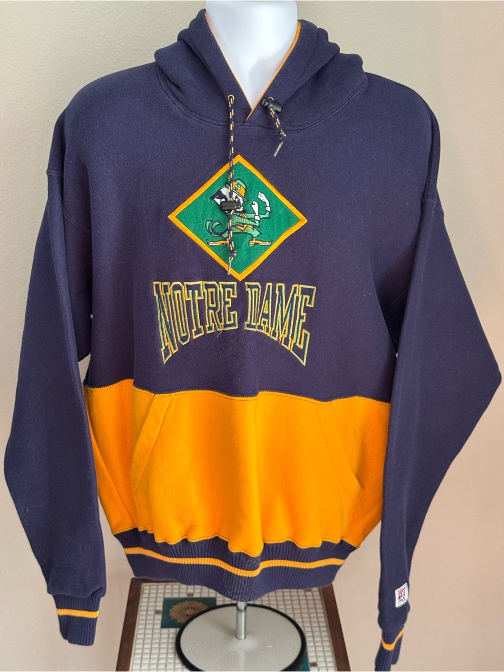Vintage 90s NOTRE DAME Fighting Irish Hoodie Sweatshirt - The Game - Men’s XL